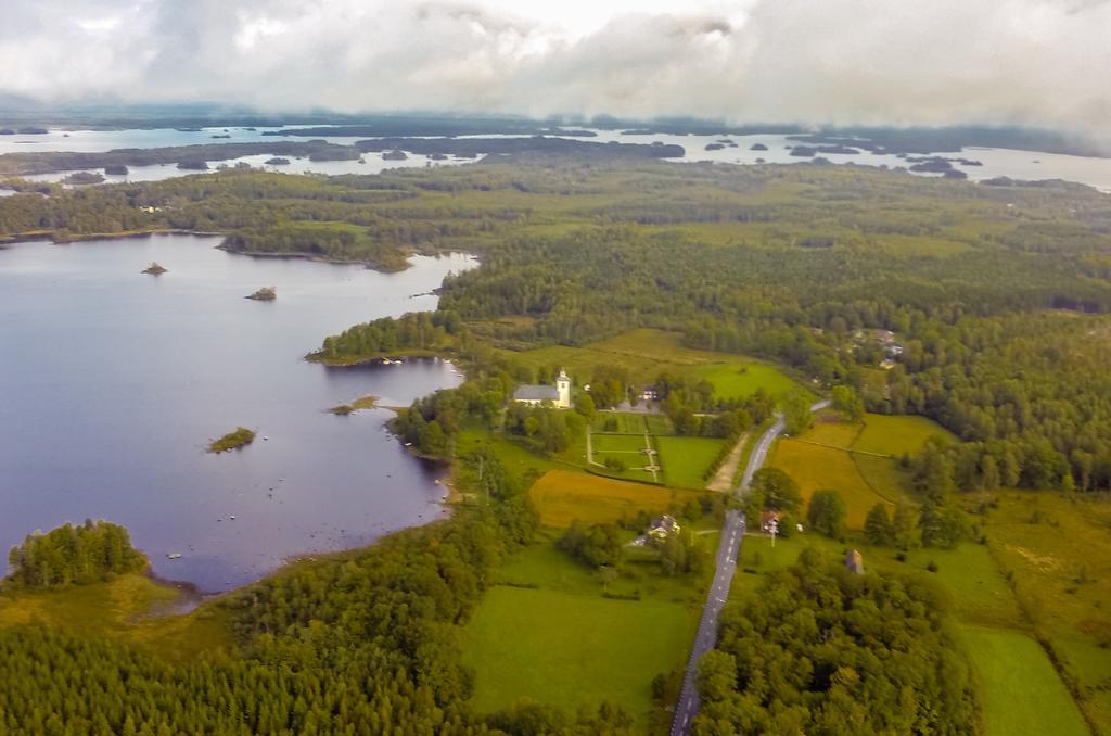 Hotel&Pensionat Björkelund Stenbrohult  Bagian luar foto