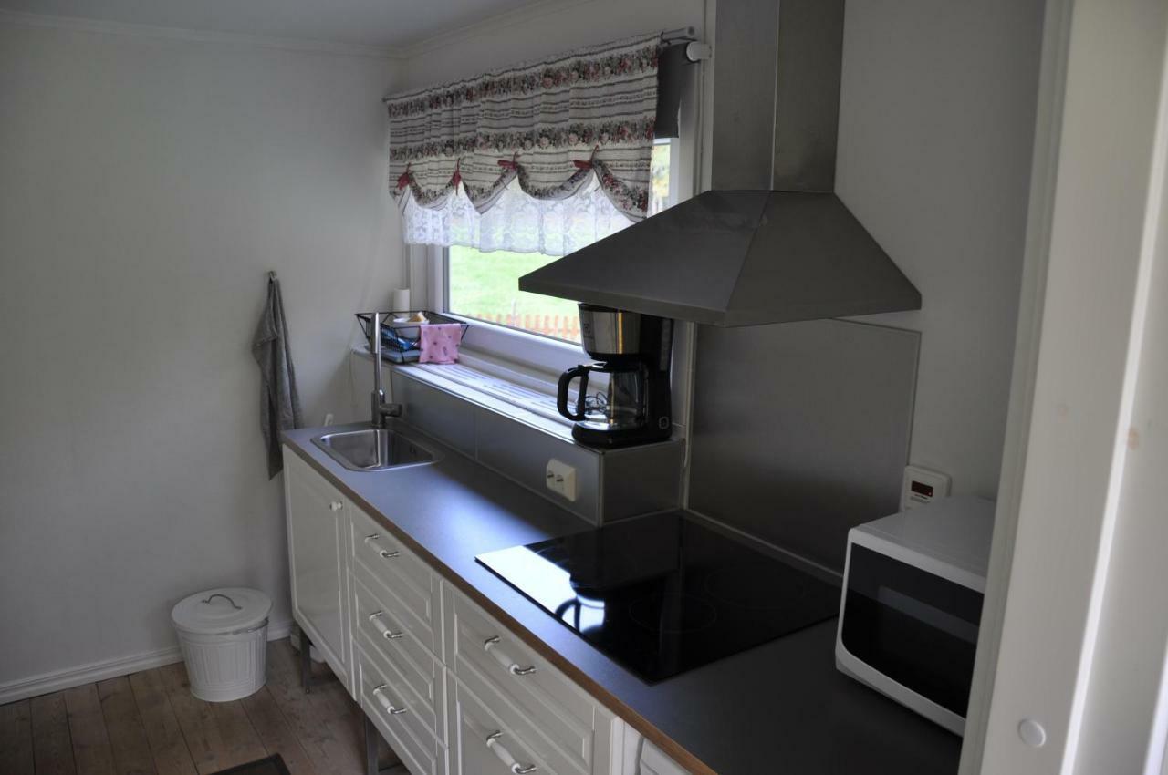 Hotel&Pensionat Björkelund Stenbrohult  Bagian luar foto